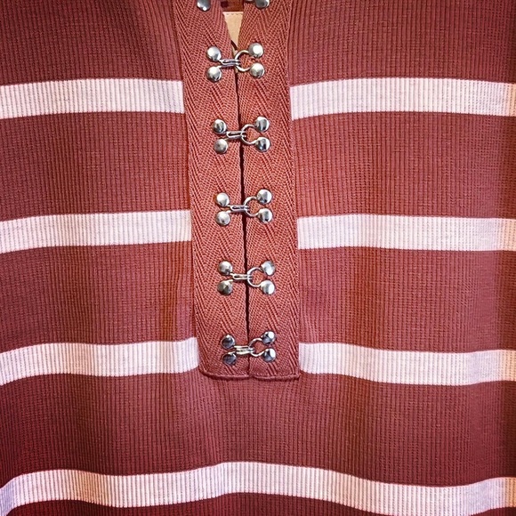 Ladies Chaser Tank Top Striped Size Small - Picture 2 of 3